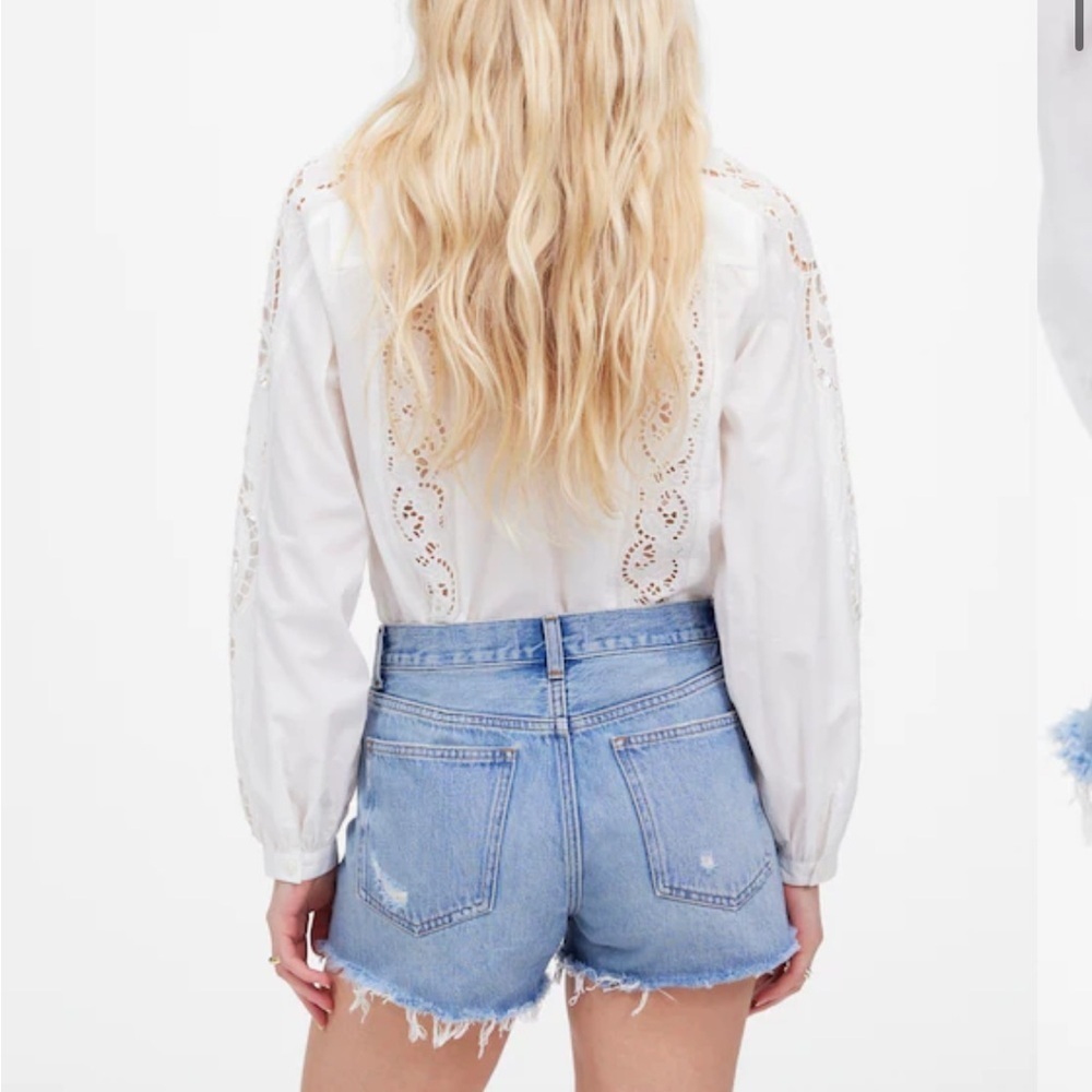 Madewell Light Wash Brynn Shorts Size 26 NWT Distressed - Picture 2 of 4